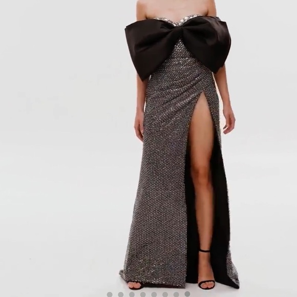 Milly Mesmerizing Big Bow Maxi Gown Covered in Rhinestones Size XS - Picture 1 of 15